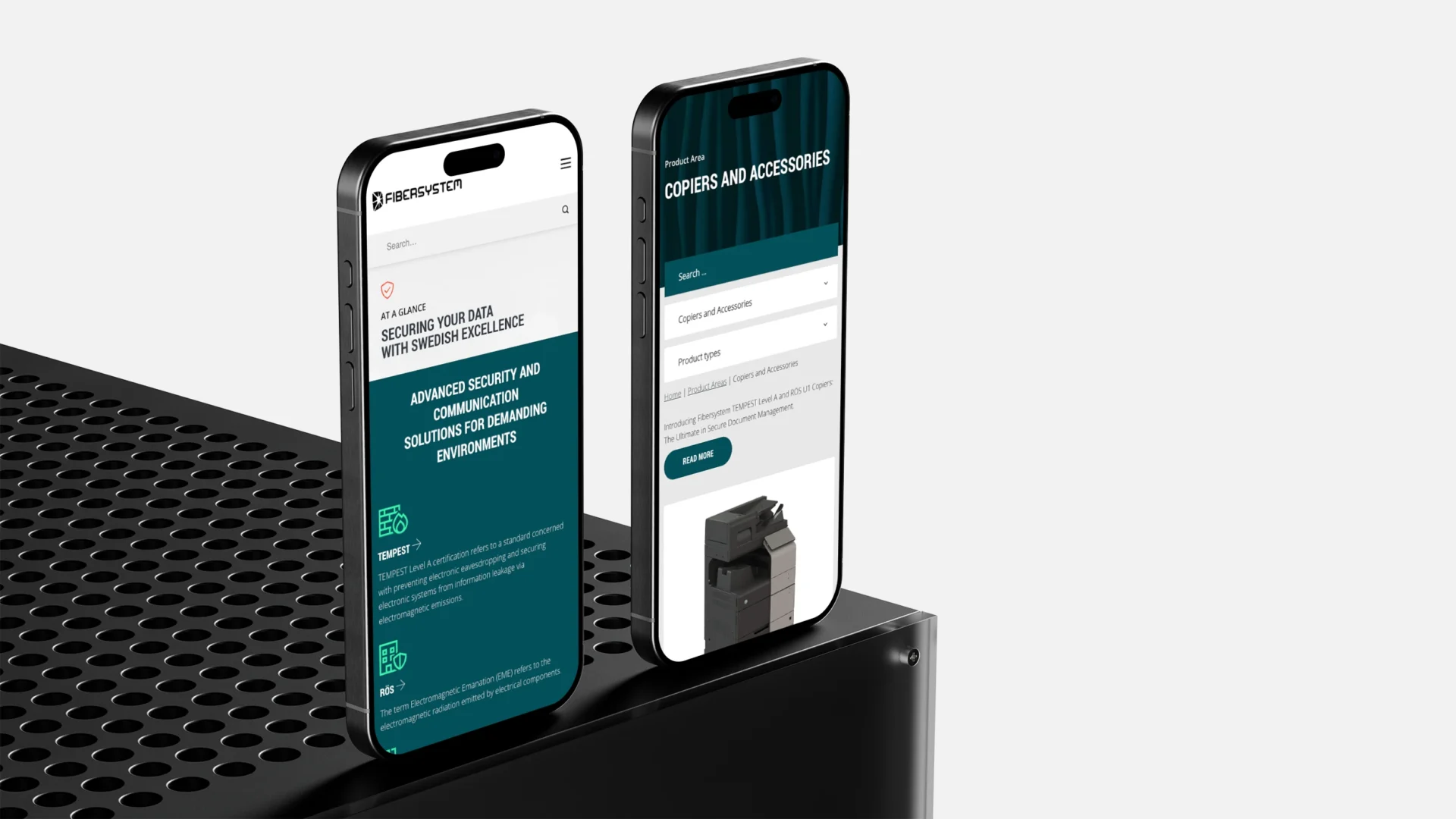Fibersystems responsiva webbplats visad i två mobiler — webbdesign och utveckling av Gullström & CO